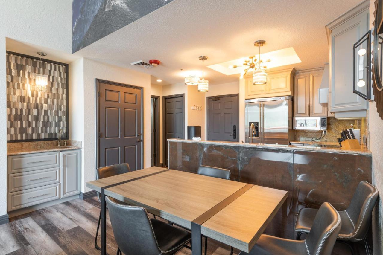 Westgate Park City Differentiated Modern Update Top Floor View Deluxe 2 Bedroom Exterior photo